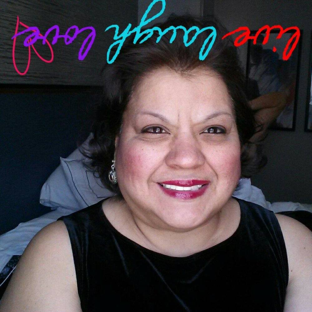 Meet your Posher, Ana